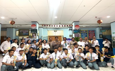Puluhan Siswa Berprestasi SMK Yadika 3 Raih Penghargaan