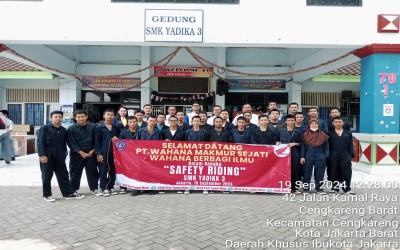 PELATIHAN JURUSAN TBSM TENTANG SAFETY RIDDING OLEH AHASS